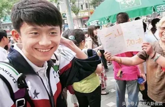 家有儿女刘星吸毒了吗,家有儿女张一山成长记