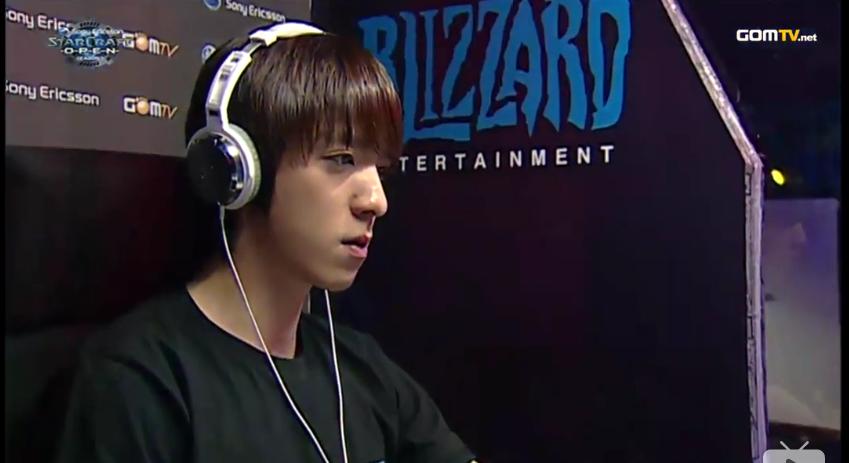 韩国skt教练为啥叫力宏,sktfaker力宏教练