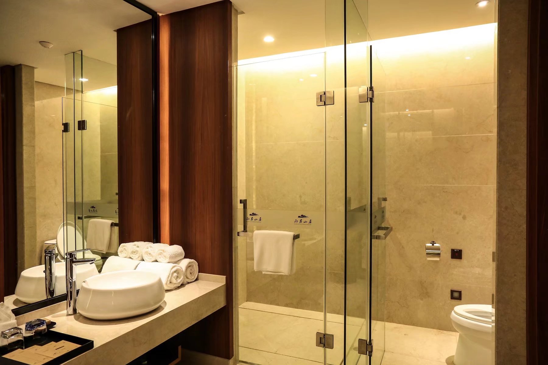 这样的休闲度假方式也很不错