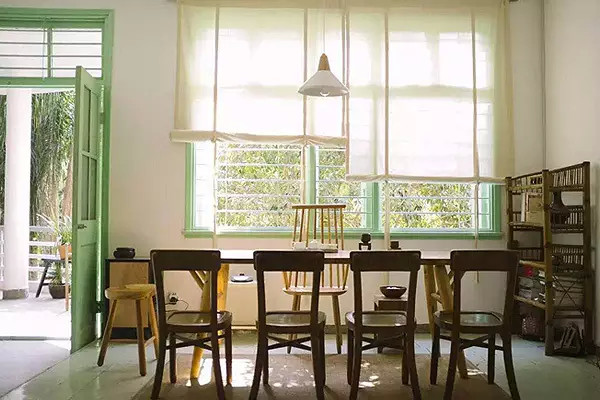 和喜欢的人下午喝咖啡,咖啡店和喜欢的人一起去