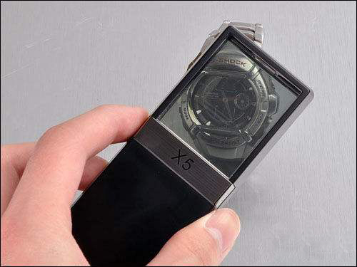 目前最流行全面屏手机,全面屏手机为什么比十年前好看