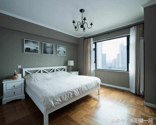 海洋蓝色和灰色哪个好看,海洋蓝色风格