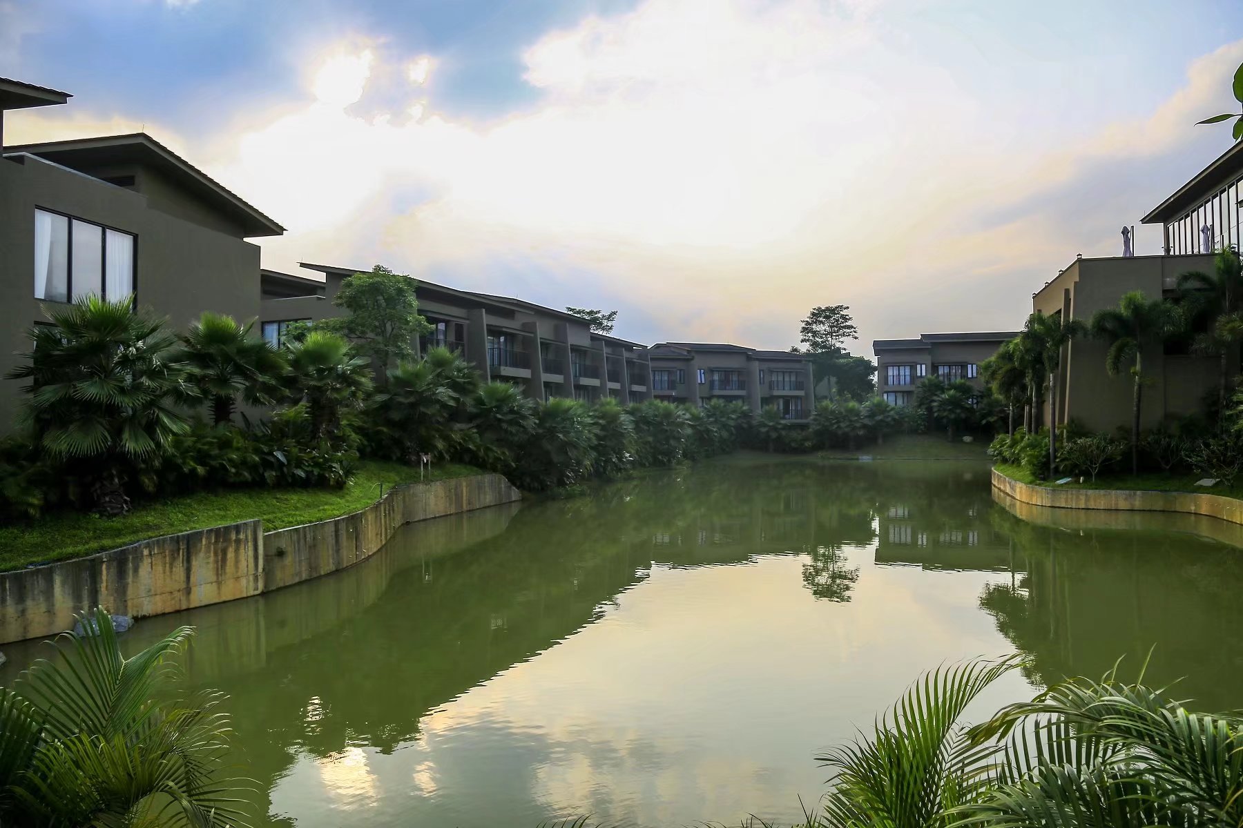 这样的休闲度假方式也很不错