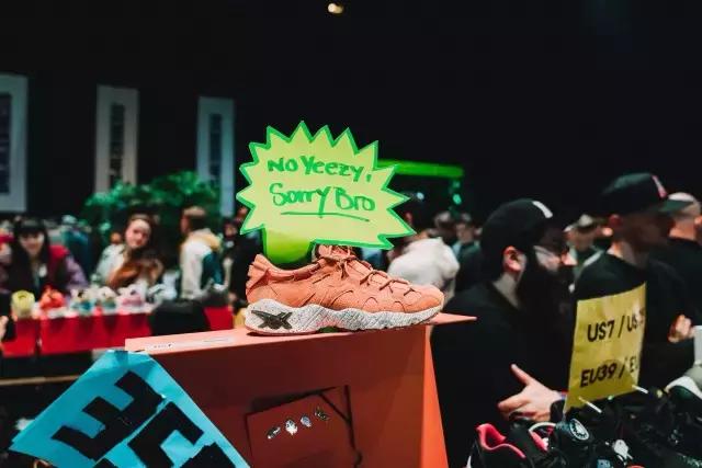 一双鞋子都买不起,一双鞋子都买不起来