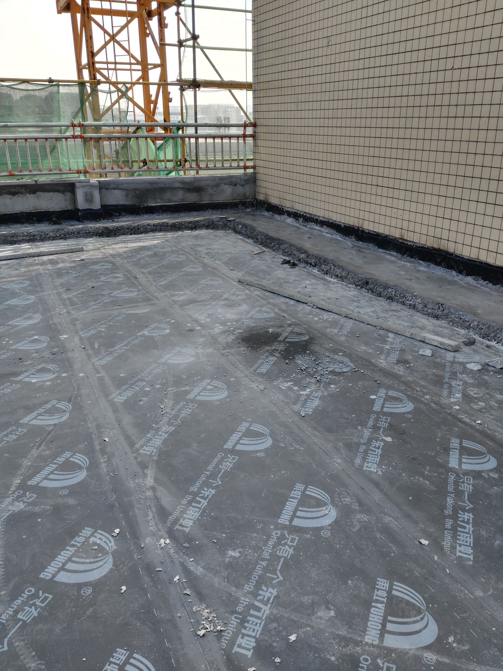 钢筋混凝土屋顶渗漏,现浇砼屋面渗漏怎么处理