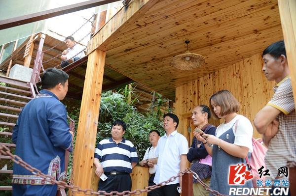 来了新闻早班车语音,来了今日新闻早班车