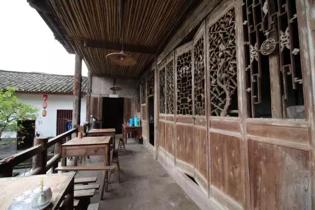 重庆周边海拔1500避暑农家乐,重庆荣昌附近哪里有好玩的农家乐