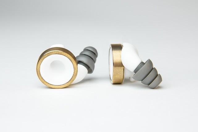 戴上耳机感受空灵与寂静,戴上耳机享受这一刻治愈迷幻梦境