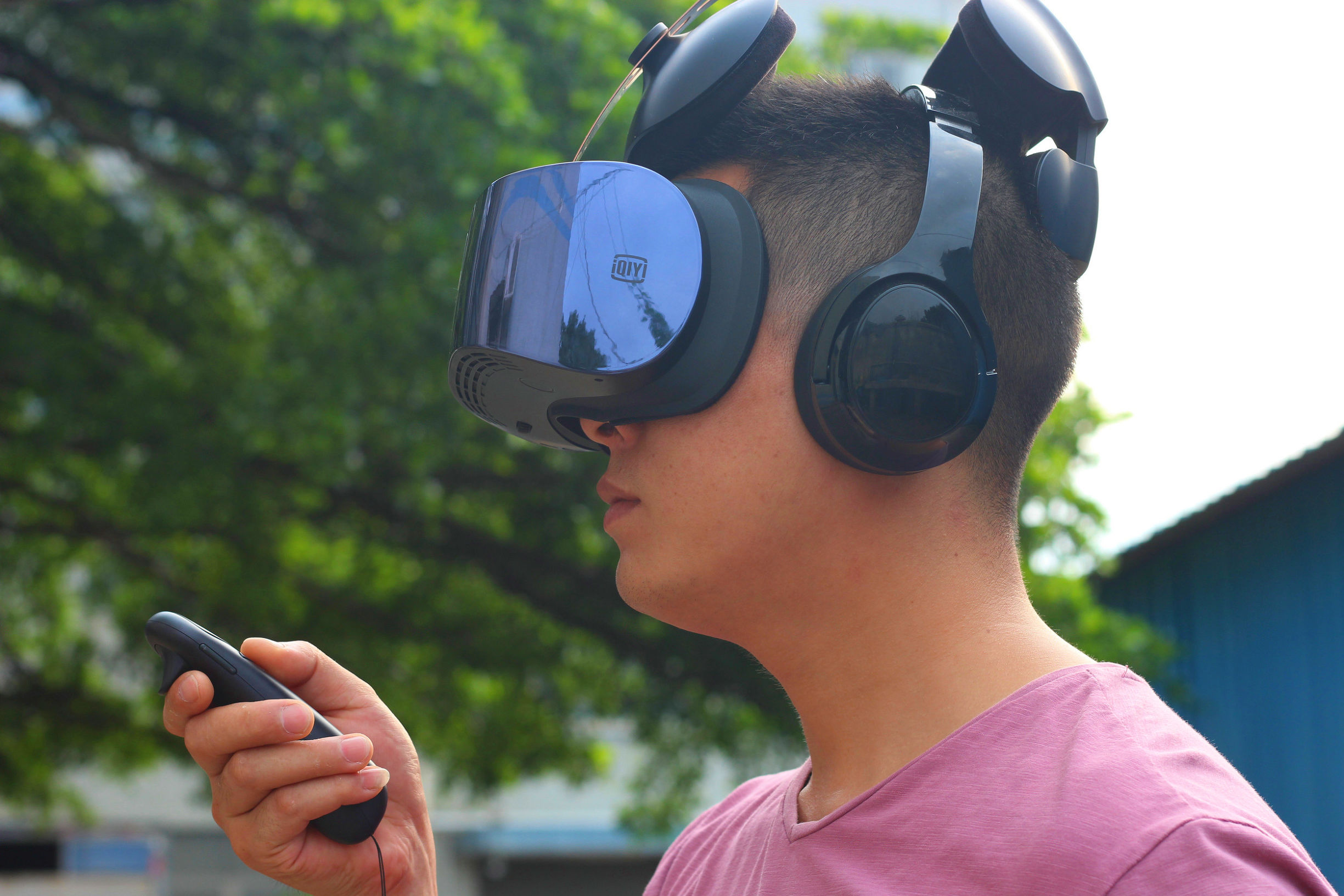 爱奇艺奇遇4kvr一体机q3屏幕镜像,爱奇艺4kvr一体机2017