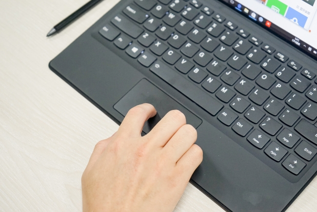 实力派二合一联想MIIX5Plus评测