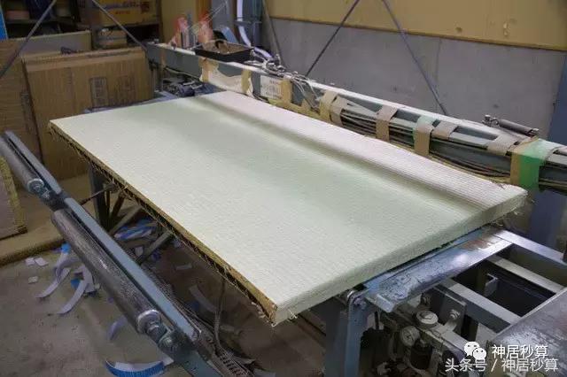 日本榻榻米制作过程,真正的日式榻榻米实用吗