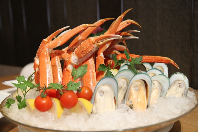 嫲嫲叹世界之浦尽澳门蚝门夜宴、健康轻食扶墙半自助餐