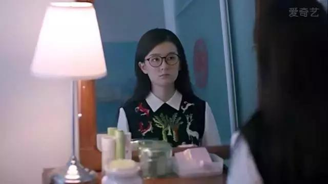 关关化妆全过程,关关化妆台多少钱