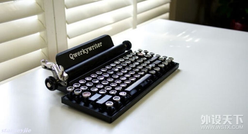 腹灵光轴机械键盘怎么样,红轴104机械键盘测评