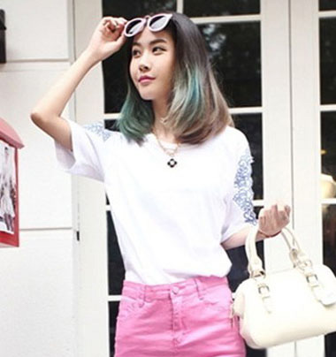 圆脸中分短发怎样卷好看,适合圆脸女生的中分短发发型