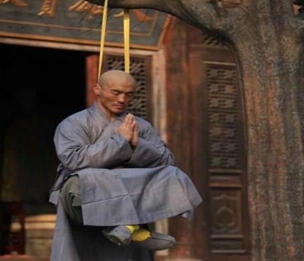 这样拍照真够拼的