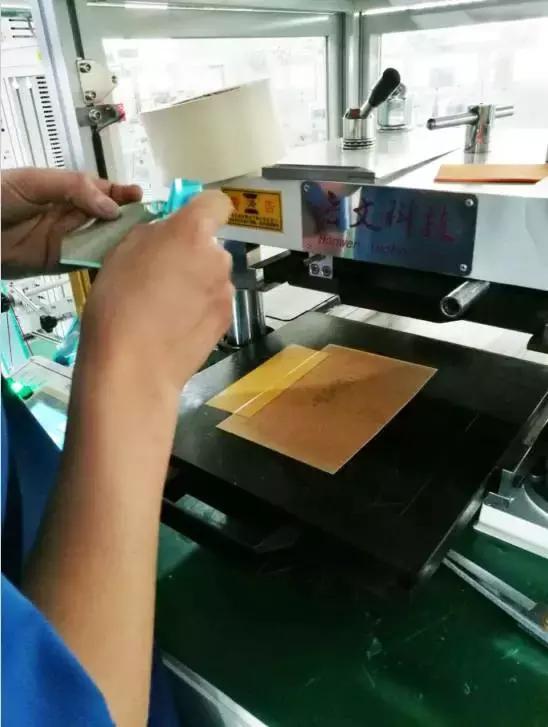 模切机提升,模切机平滑度是怎样调的