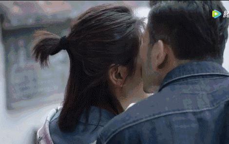 小包总和谭宗明谁有钱,谭宗明小包总谁厉害