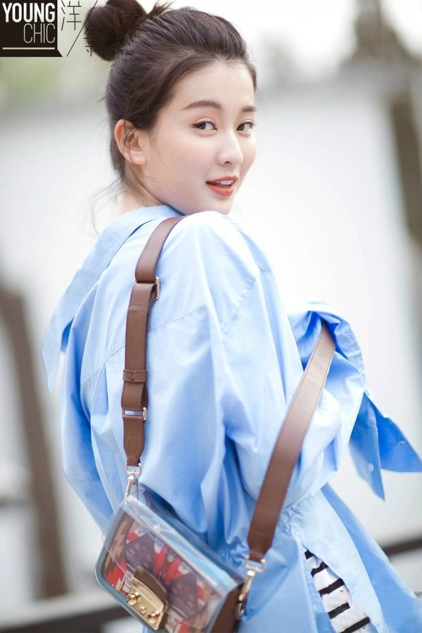 Furla的这款包火了！难道是下一个Gucci？