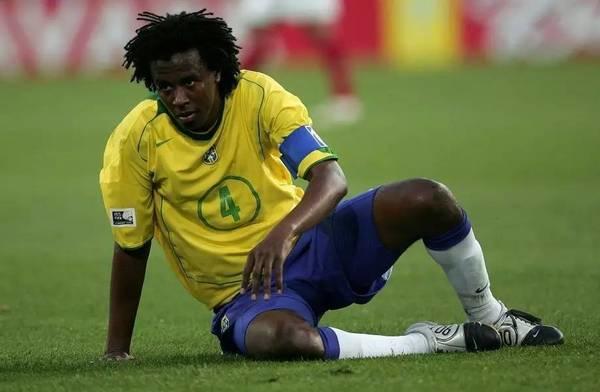 托蒂退役纪录片,罗马托蒂退役时刻