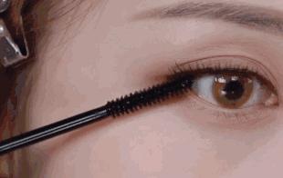 pony年底妆容教程,pony新妆素人改造