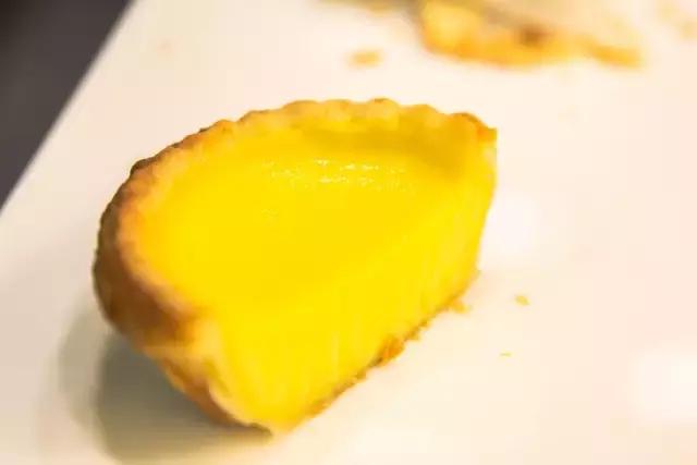 一年狂卖300万个！排队人数可以绕地球3圈！这酥皮蛋挞厉害了