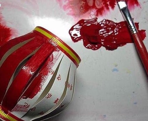 手工纸杯制作花灯幼儿园废物利用,正月十五制作花灯方案