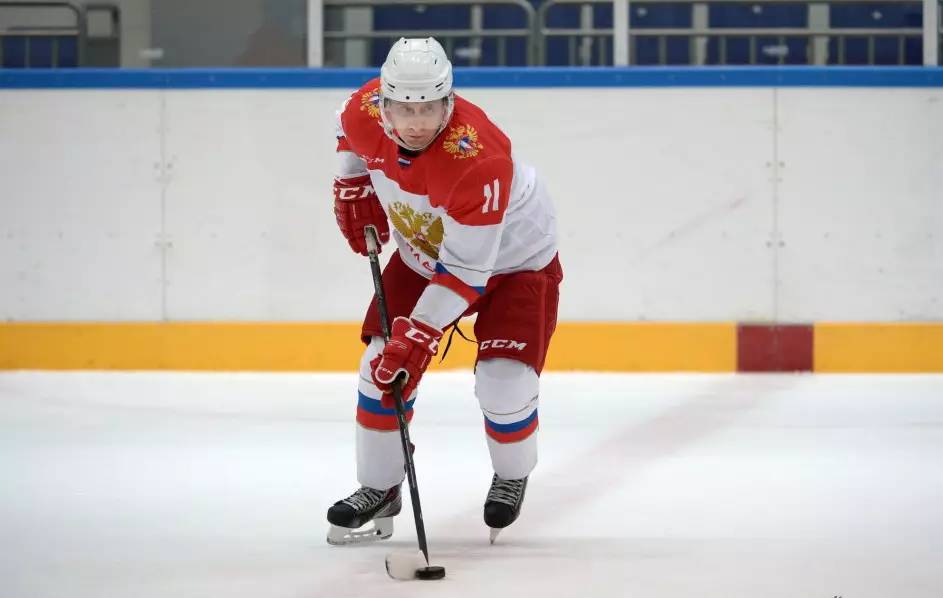 吃再多补药都不如锻炼,吃再多药不如锻炼身体