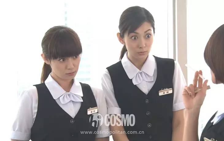 费洛蒙妆前后对比,日本人看迪丽热巴奥黛丽赫本造型