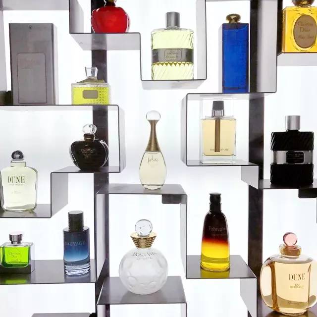 迪奥dior高定秀,迪奥早春红毯