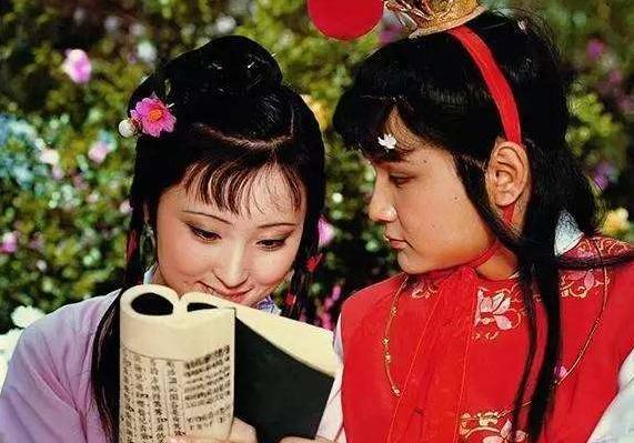 贾宝玉是呆霸王吗,贾宝玉是不是个率性的人