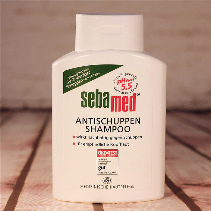 细软发质拉直容易翘,细软卷头发怎么烫成粗硬直发