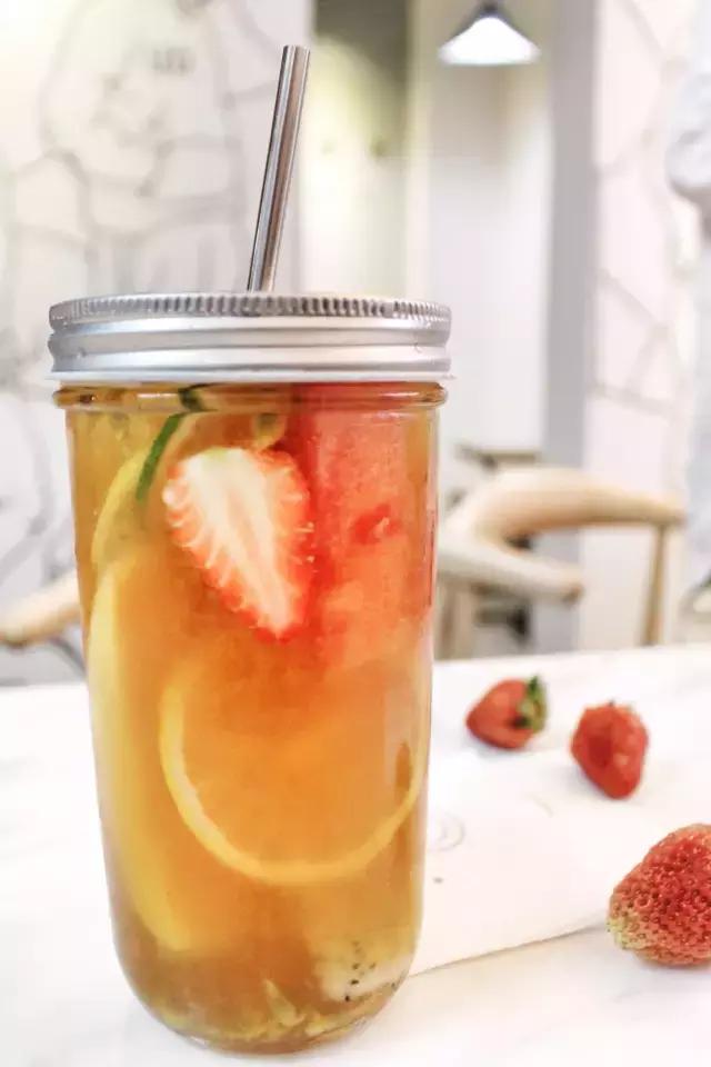 超大杯水果茶抖音团购,网红水果杯700ml