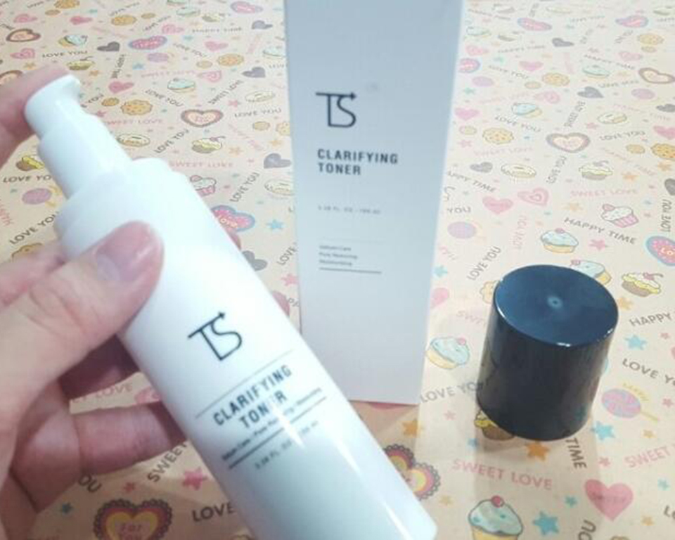 15岁的男生脸上长痘痘怎么调理,男生脸上长痘痘要怎么才能消除啊