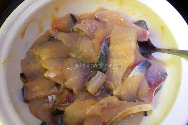 鱼肉怎么做才能不咸又好吃,鱼肉怎么做不腥又嫩