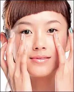 你的眼霜用对了吗,你的眼霜擦对了吗