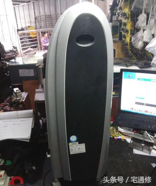 空调扇面板无显示故障怎么修理,空调扇通电按开关但没反应怎么办