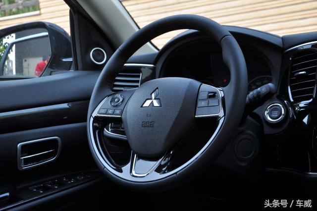 全新欧蓝德荣耀版,2018款欧蓝德荣耀版测试