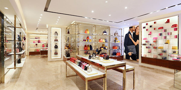 Furla的这款包火了！难道是下一个Gucci？