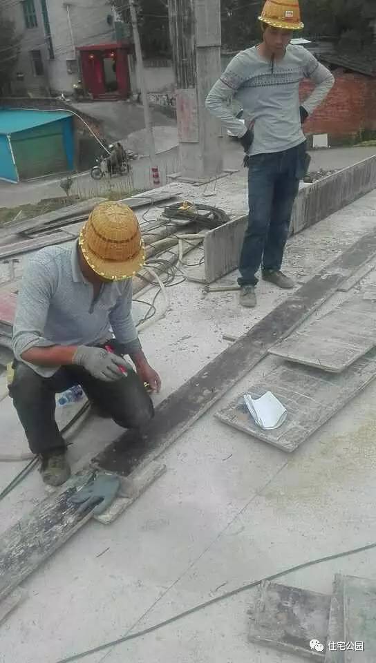 软地基怎样做才牢固,地基怎么做最牢固又便宜