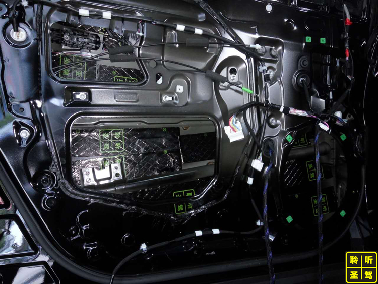济南奔腾x80引擎盖隔音,奔腾x80胎噪隔音解决方案