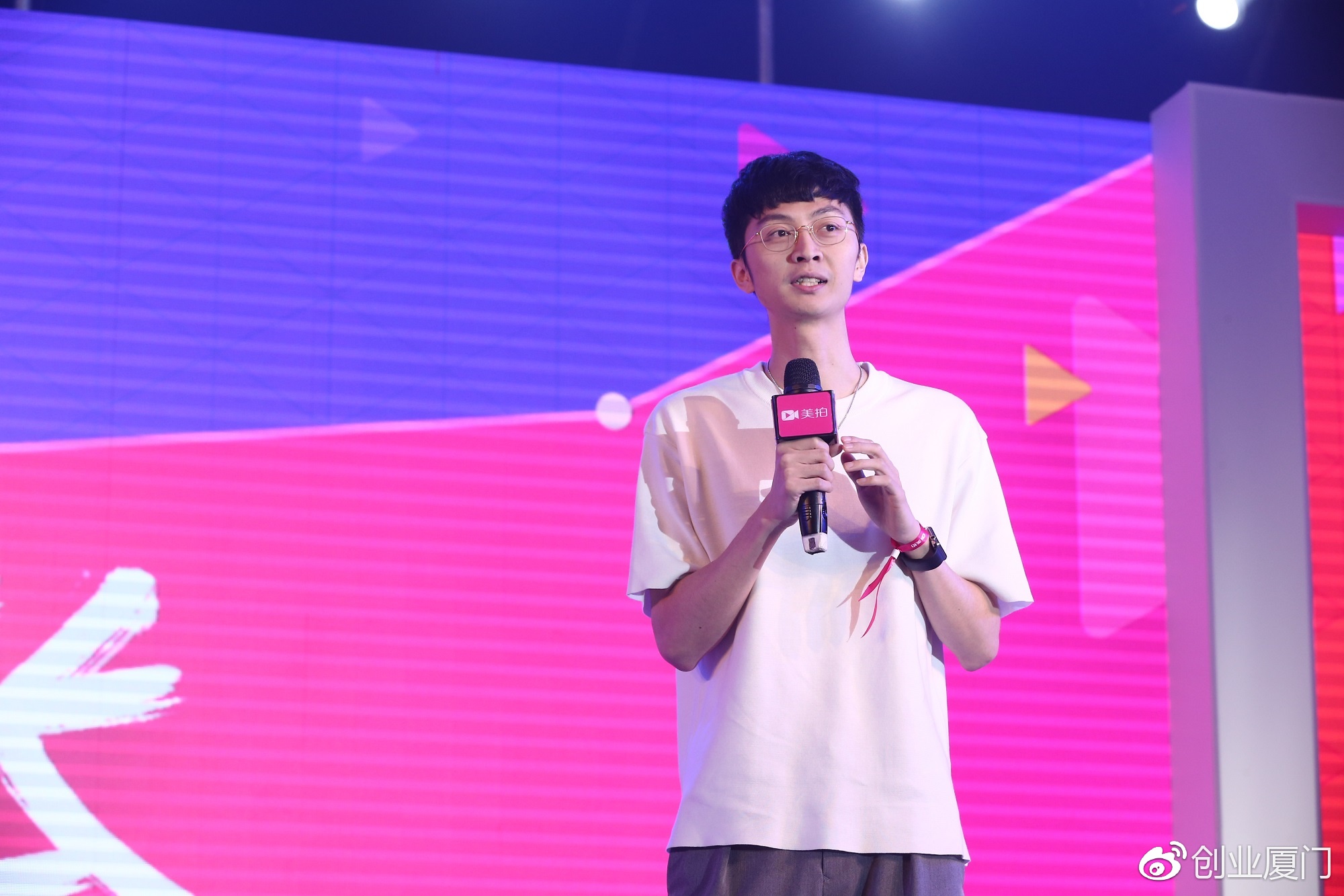 美拍短视频怎么赚钱,美拍如何通过短视频变现挣钱