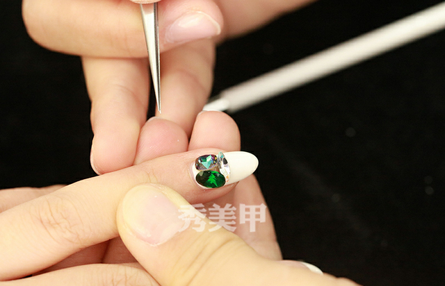 新手贴钻的方法,贴钻怎么贴不会掉