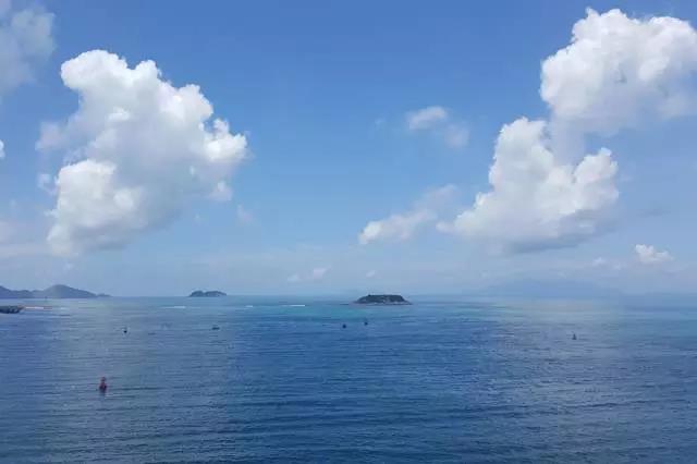 拒绝下饺子，出门就是海，双月湾爱琴海酒店