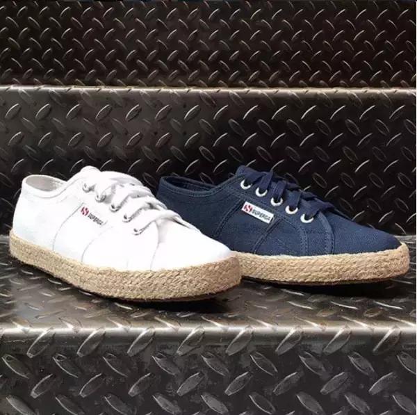 王炸同款鞋子,王炸溜冰鞋