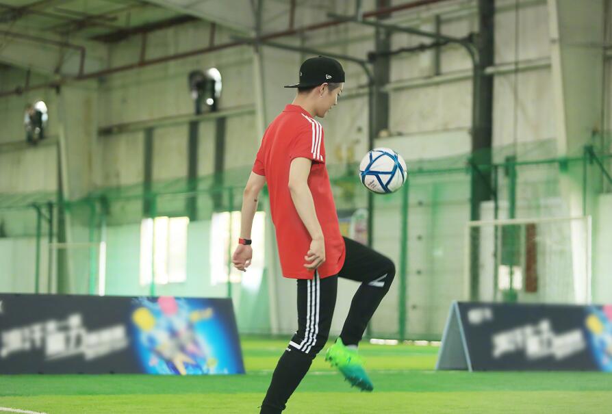 鹿晗范志毅私下关系,鹿晗关关什么关系