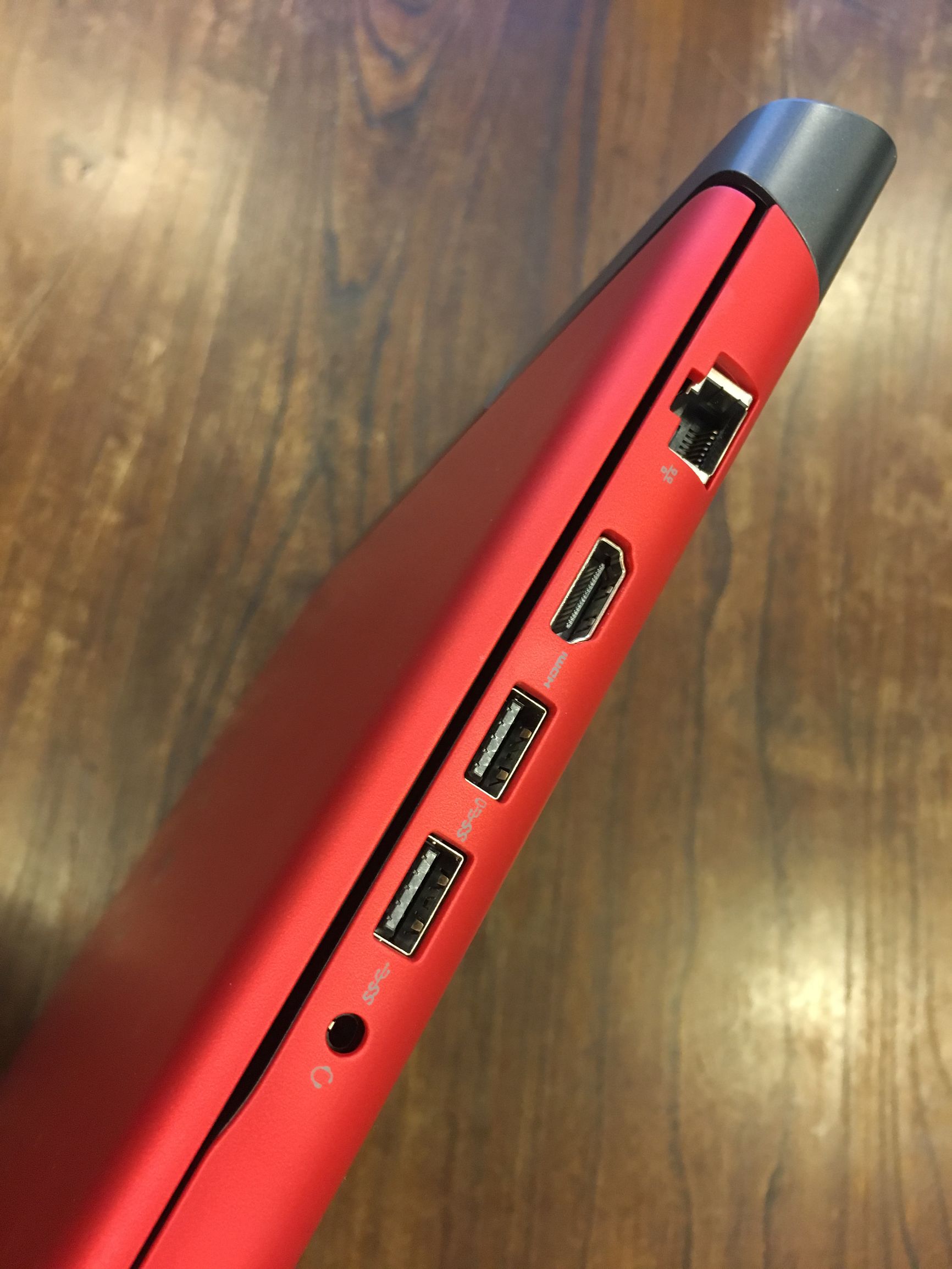 灵越和游匣哪个好,灵越游匣speed