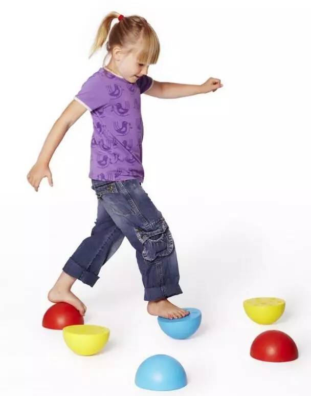 前庭觉失调的孩子专注力,前庭觉失调的孩子能沟通吗