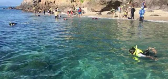 拒绝下饺子，出门就是海，双月湾爱琴海酒店