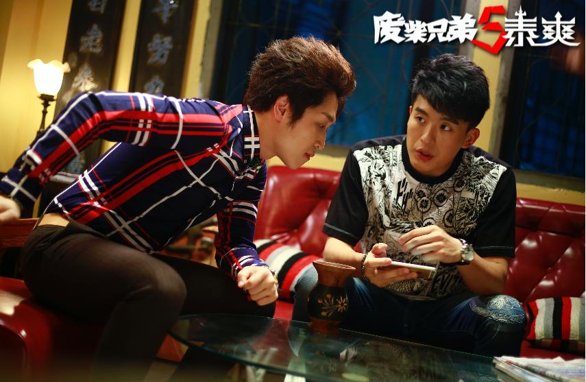 孙艺洲泰国视频,孙艺洲谈废柴兄弟